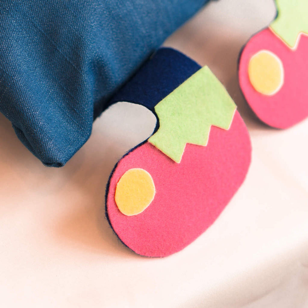 Emoji Character Tote Bag Sewing Class By FMS Fashion Makerspace emoji-character-tote-bag-sewing-class-by-fms-fashion-makerspace