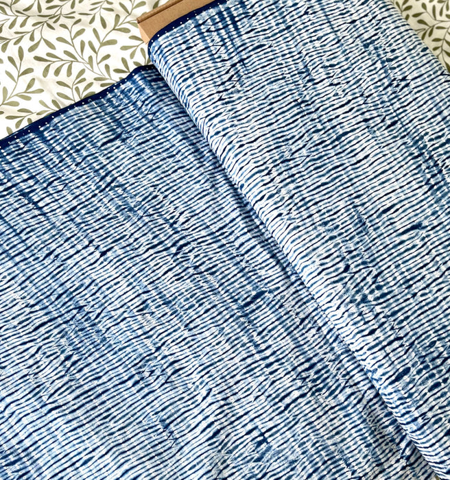 Water Wave Strips X Blue Bee Tie Dye