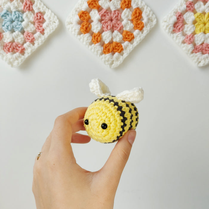 Crochet Bundle by Handeecrafts