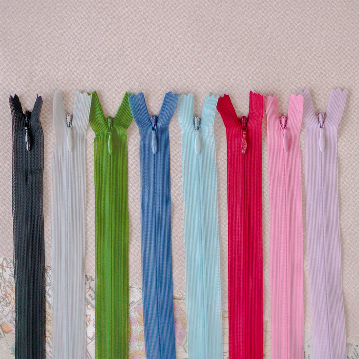 22 Inch Zip 22